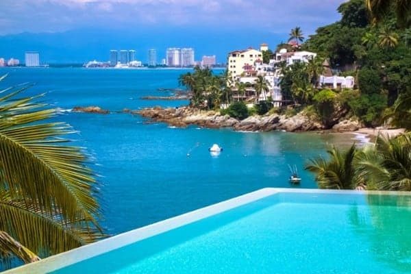 5 Homes for Sale in Puerto Vallarta with Amazing Swimming Pools