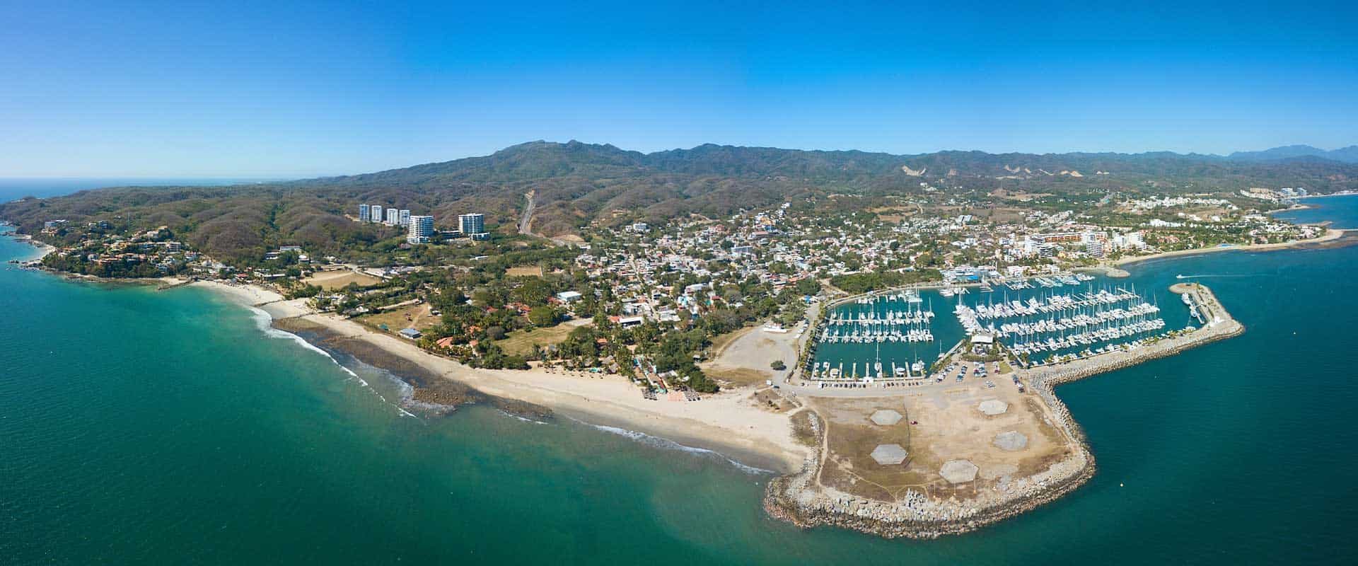 Propiedades en La Cruz de Huanacaxtle 