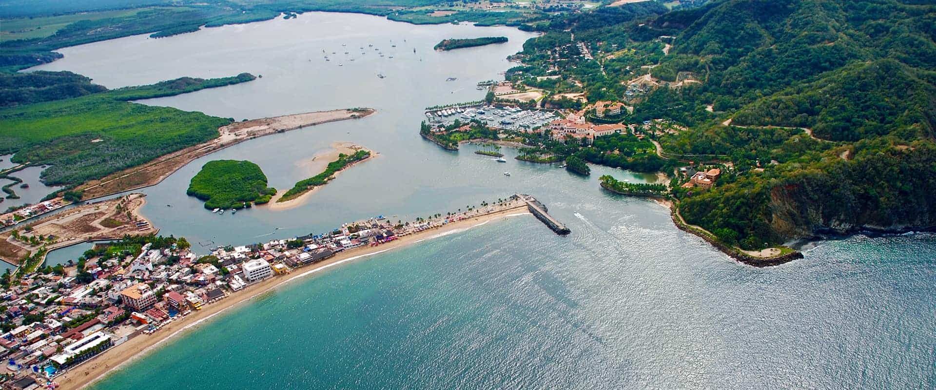 Bienes Raíces en Barra de Navidad