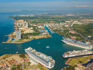 Vallarta Airport Sets Record and PV Wins an Award