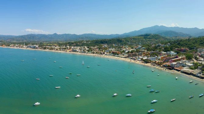 Guayabitos Real Estate